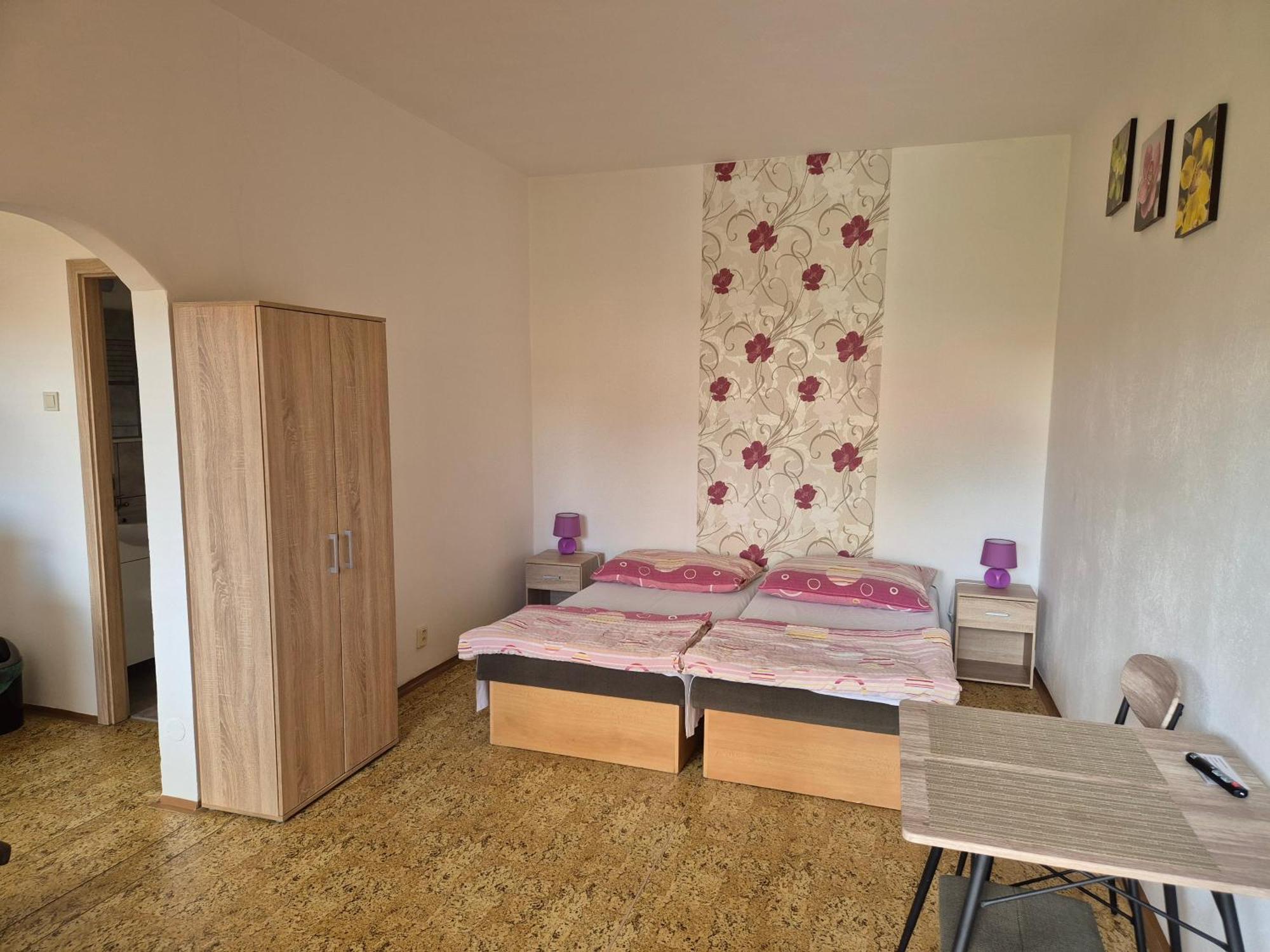 Štúrovo Apartman Fortuna מראה חיצוני תמונה