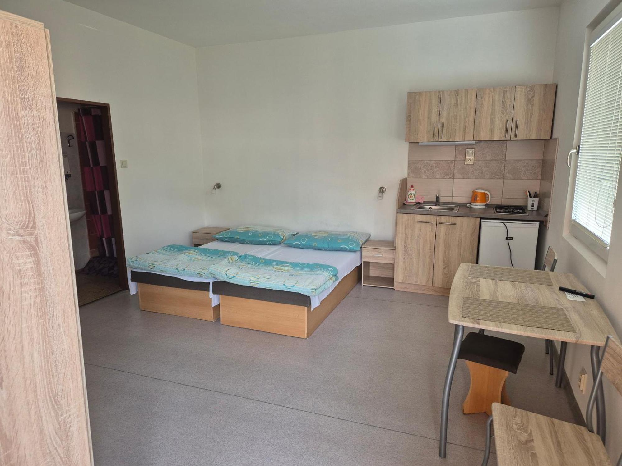 Štúrovo Apartman Fortuna מראה חיצוני תמונה