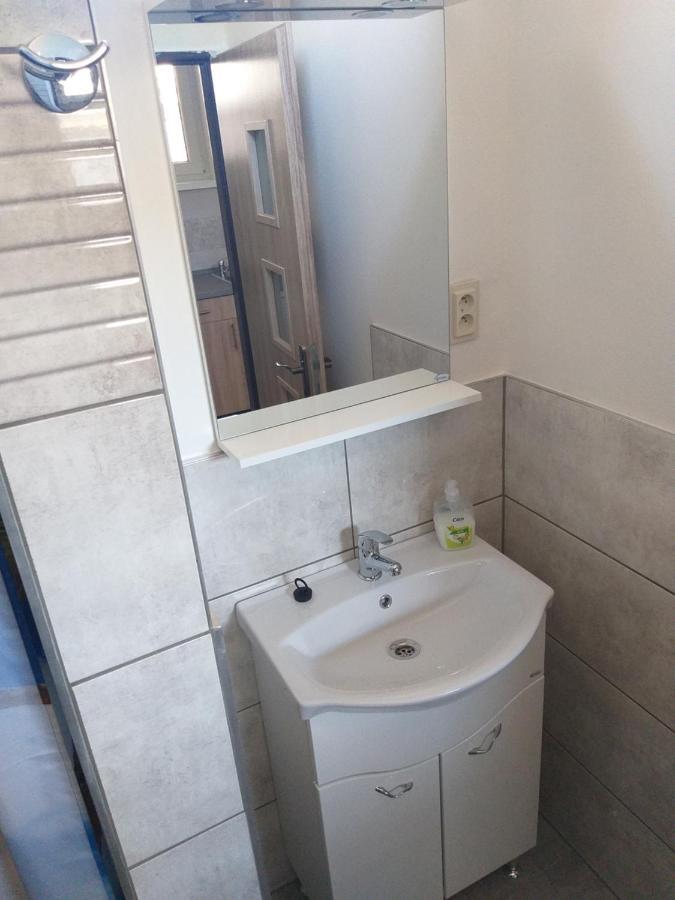 Štúrovo Apartman Fortuna מראה חיצוני תמונה